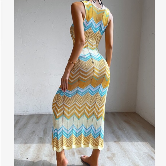 Boho Gypsy Knit Chevron Cover Up Dress - Picture 7 of 13